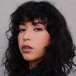 Meet your Posher, Isabella